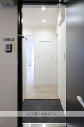 メゾン・ド・プティ[1LDK/35.8m2]の玄関