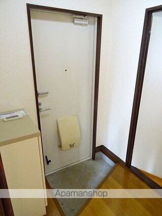 フレグランス栄Ａ棟[3DK/56.25m2]の玄関