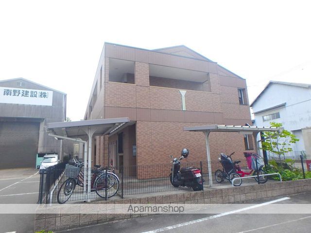 シャイン池之宮の外観写真