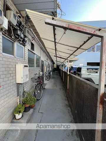 日の出マンションの玄関写真
