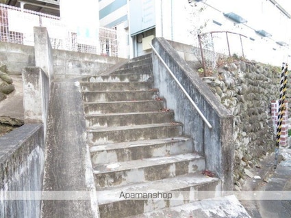 グリーンヒル北仙台[1K/24m2]のエントランス