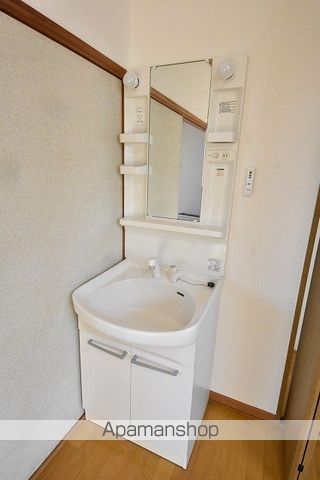 新琴似6−16 アパートの内装写真