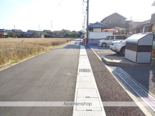 ビューティフル ムーン IIの周辺写真