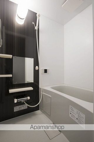 ラフェリオIIの内装写真