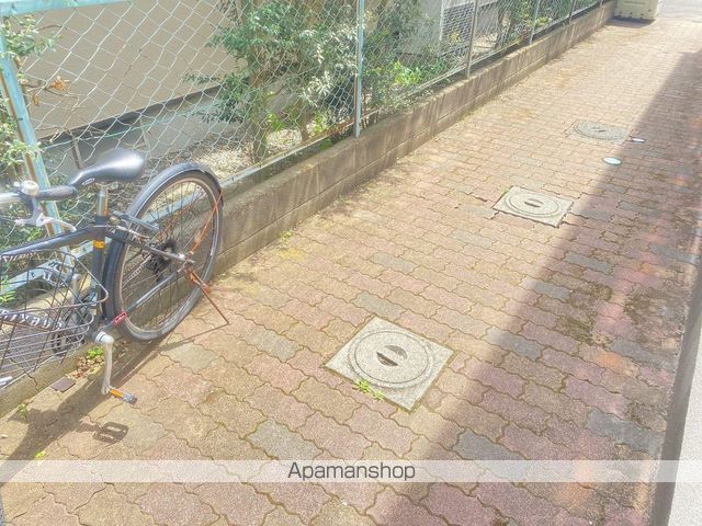コーポスズキの玄関写真