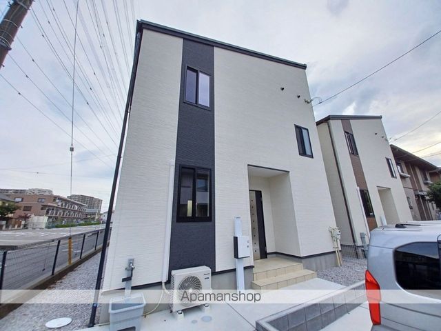 中央本線 豊田駅 徒歩17分 2階建 築4年の外観写真
