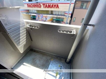 香川県高松市栗林町１丁目[1K/25.06m2]のバルコニー