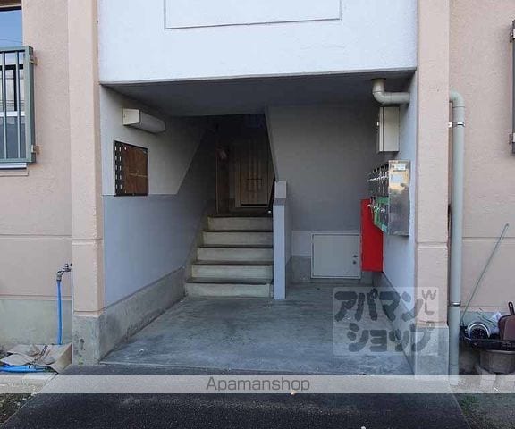 洛西北福西市営住宅の玄関写真