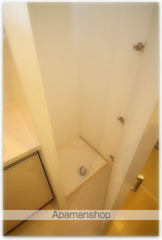レジュールアッシュ難波MINAMIIIの内装写真