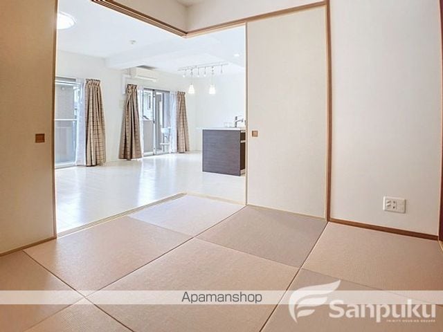 アルファステイツ城北御幸の内装写真