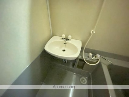 カーサ仏生山[1K/23.22m2]の洗面所