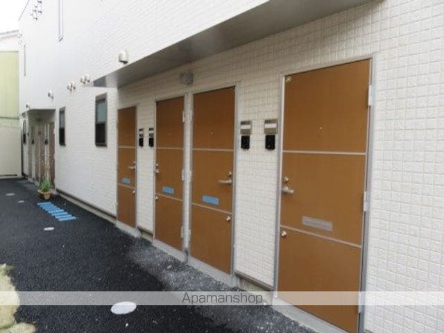 L collection 古町の玄関写真