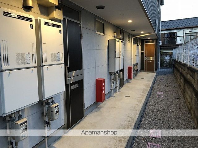 ストラーダ湘南.の玄関写真