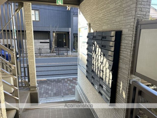 クレイノMOONIの玄関写真