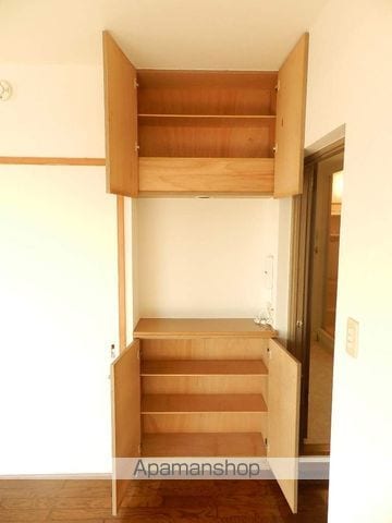 船橋夏見レジデンスの内装写真