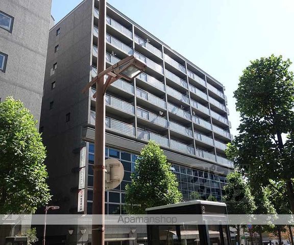 ラクト山科メゾンイーストC棟の外観写真