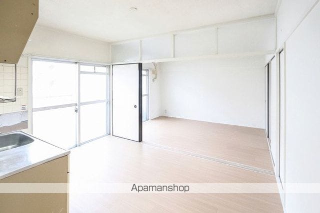 ビレッジハウス寿古3号棟の内装写真
