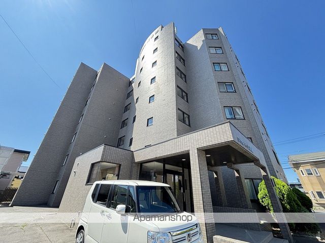 ロイヤルシティ弐番館富岡の外観写真
