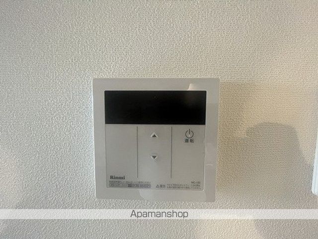 クローバー英賀保駅前の内装写真