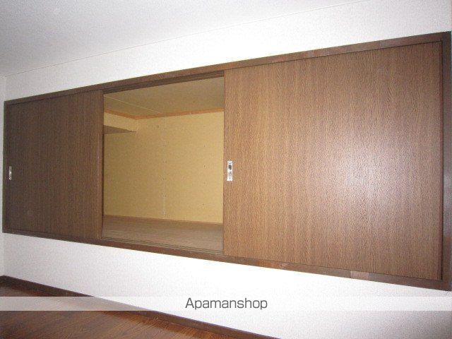 ベルヴィ北山の内装写真