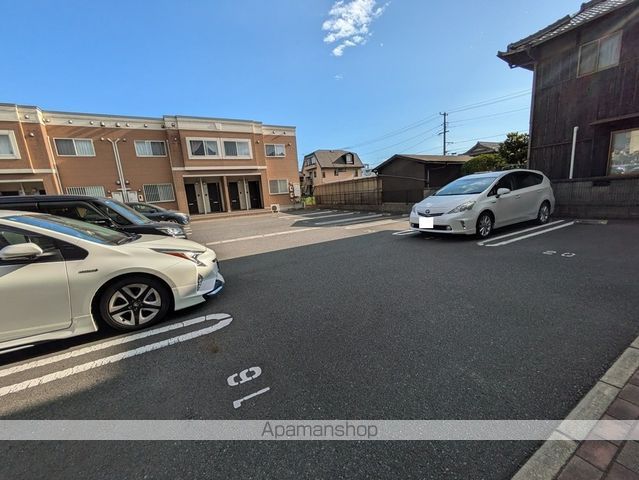 ラフィークのその他写真