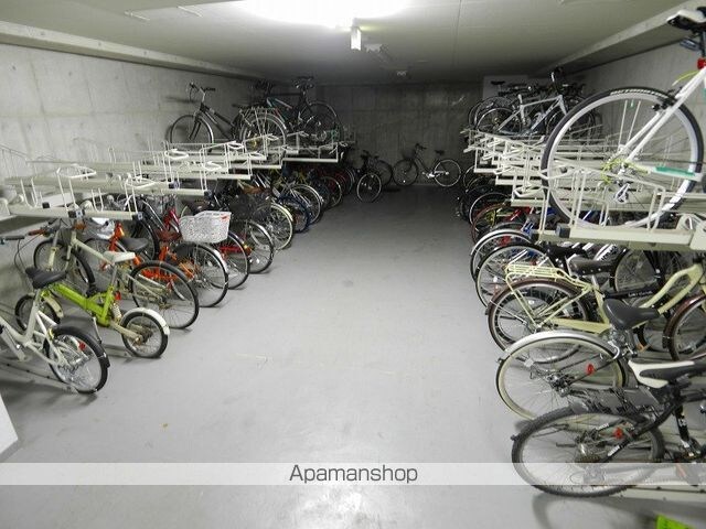 ホライズンプレイス赤坂[1LDK/68.21m2]の共用部7