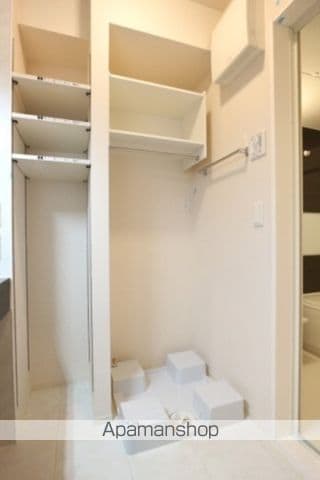 クレストフォーチュン Bの内装写真