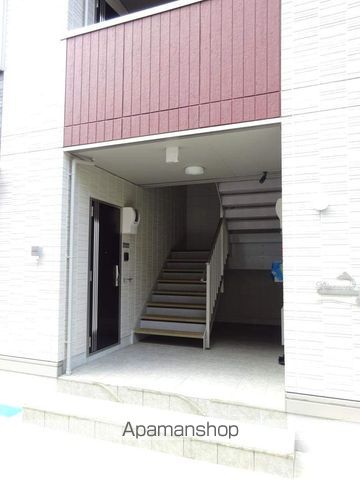 ダイヤモンドフジ桃谷の玄関写真