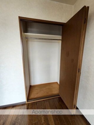 マンションリラ[2K/33.27m2]の収納
