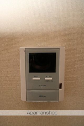 ロイヤルパレスIの内装写真