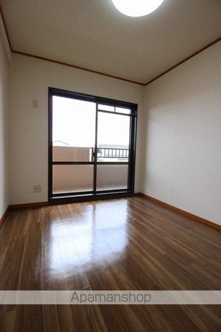 コーラル半田の内装写真