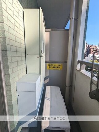 カスタリア新宿御苑[1DK/32.6m2]のバルコニー