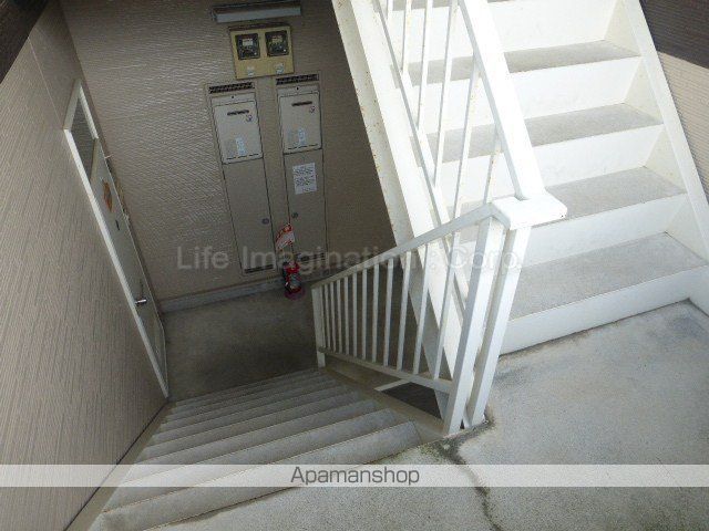 NSハイツの玄関写真