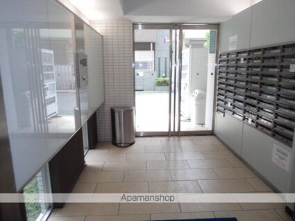 プラウドフラット早稲田[1K/22.01m2]のロビー