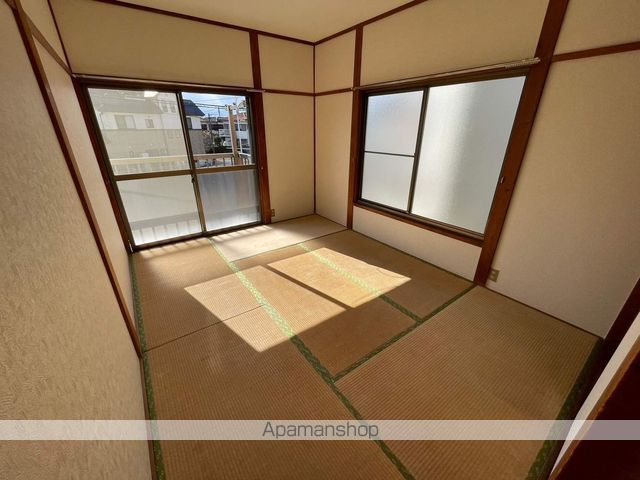 小田急電鉄江ノ島線 長後駅 徒歩9分 2階建 築40年の内装写真