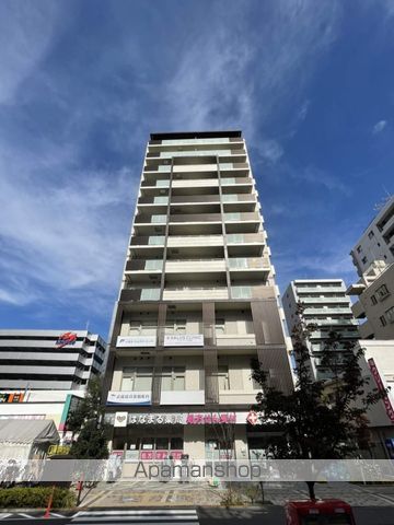 グランシャルール武蔵境の外観写真