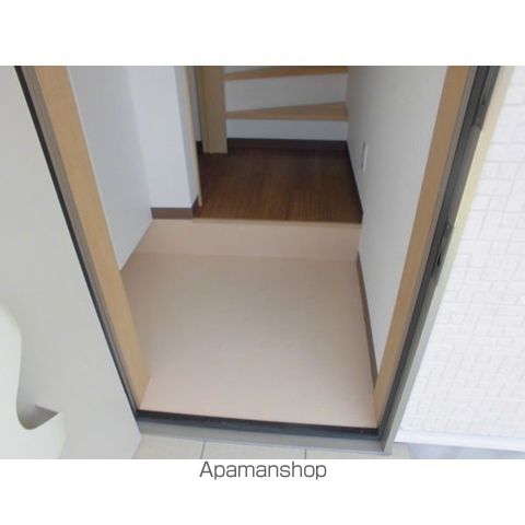 アースクエイク上条A棟の内装写真