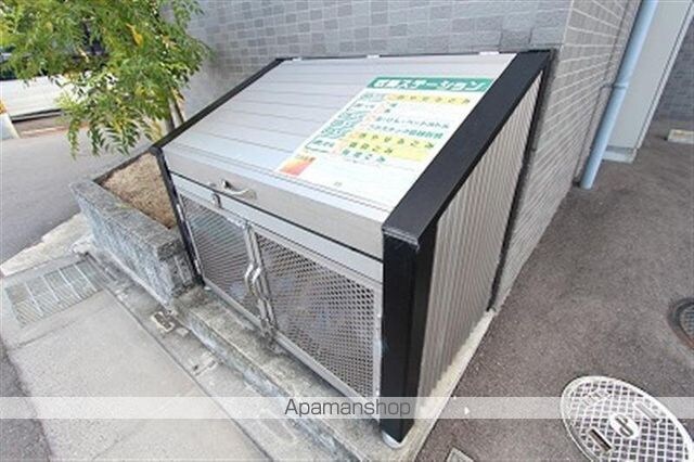 コンフォート松縄[1K/32.34m2]の共用部1