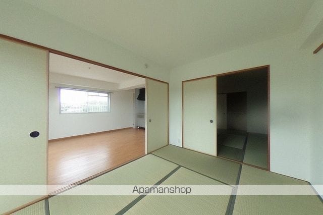 プロスパリティ扇の内装写真