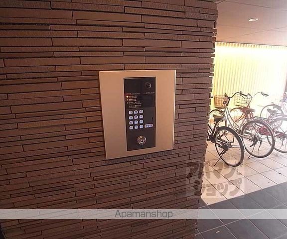 VーSTYLE西院の外観写真