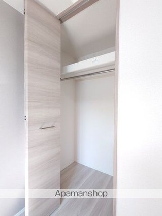 Ｄーｒｅｓｉｄｅｎｃｅ曙町１丁目[1LDK/36.11m2]の収納