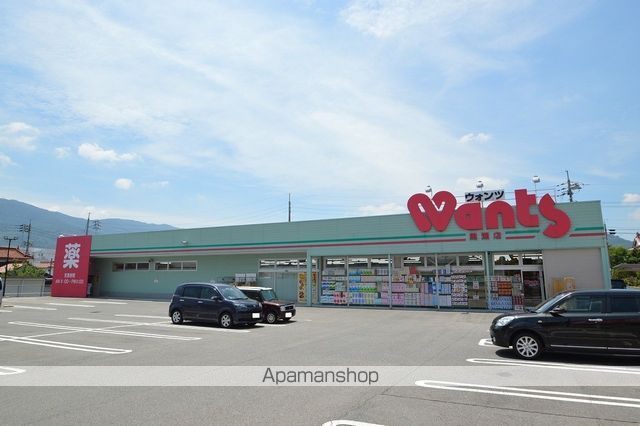 Carlaの周辺写真