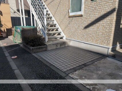 レオパレスエス[1K/19.11m2]のエントランス1