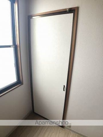 ファミール川原の内装写真