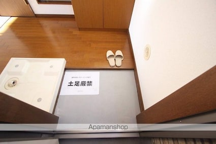 東京都立川市高松町２丁目[1K/22.68m2]の玄関