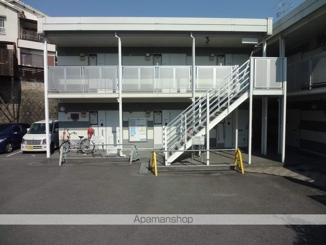 レオパレスTAKEOの玄関写真