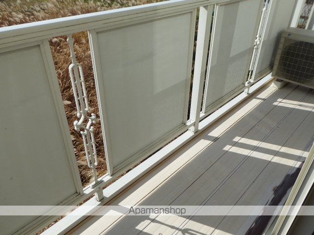 SURPLUSTWO河井の内装写真