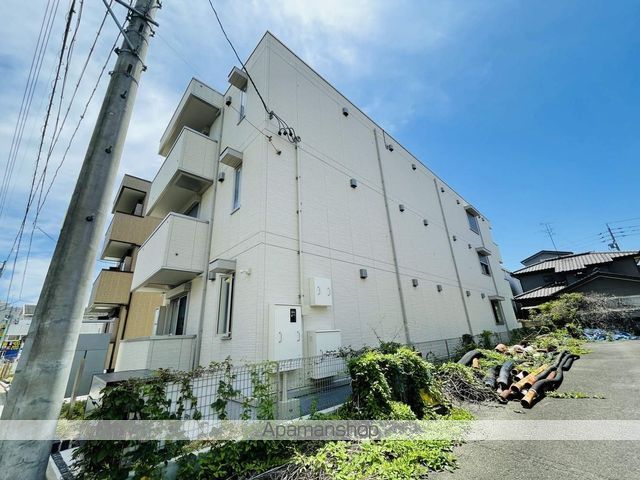 メゾンクレセントII八田の外観写真