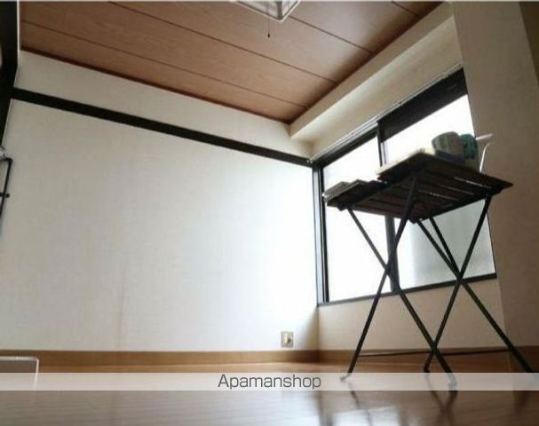 アイエムハイツ鬼高の内装写真