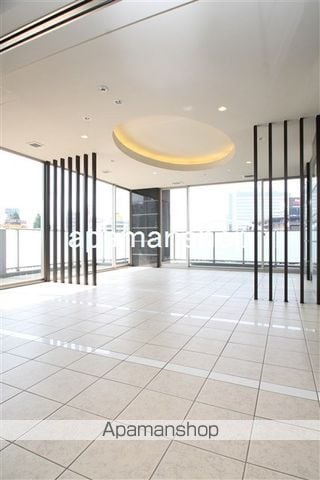ESTEMPLAZA難波WESTリバークロスの内装写真